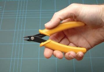 75550 5 Inch Easy Grip Pliers: Side Cutters