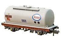 NRP750 15ft tank wagon Esso/Algeco ##Out Of Stock##