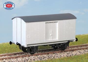PC57 LNER/BR 10ton Fish Van ##Out Of Stock##