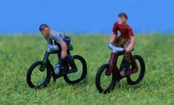 PDX51  Cyclists X 2