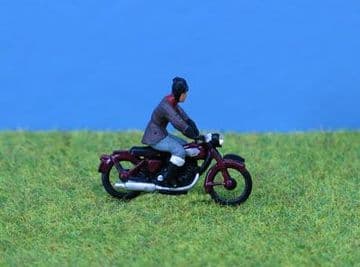 PDZ103 PD Marsh OO Gauge Painted Motorcycle & Rider ##Out Of Stock##