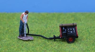 Details about   Painted loco crew in OO gauge from P & D Marsh PDZ19 