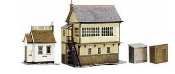 SQA6 Signal Box & Hut ##Out Of Stock##