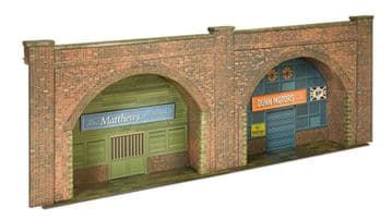 SQC08 OO Scale Embankment Arches Kit  ##Out Of Stock##