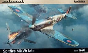 EDK82156 1/48 Supermarine Spitfire Mk.Vb late Profipack