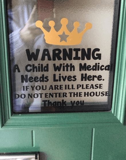 WARNING DOOR STICKER With CROWN - Do Not Enter House If You Are ill - Child - Adult Or Person